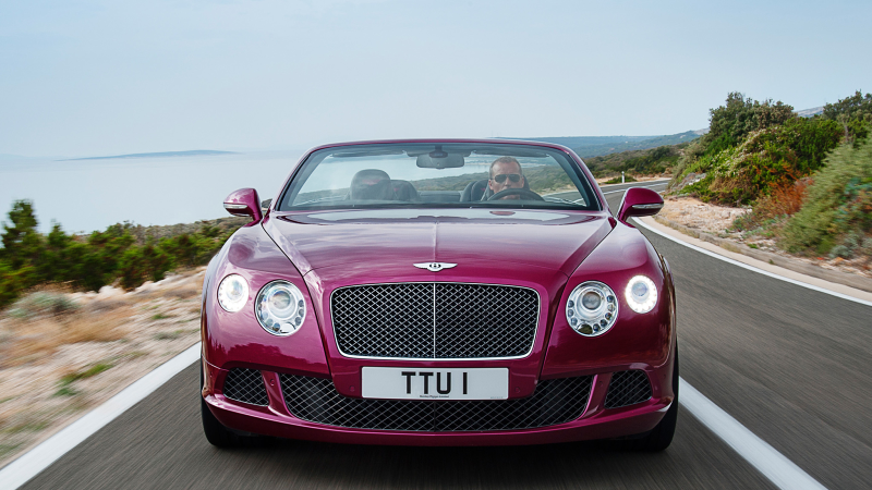 Illustration for article titled The 2013 Bentley Continental GT Speed Convertible Is Deliciously Fast And Purple